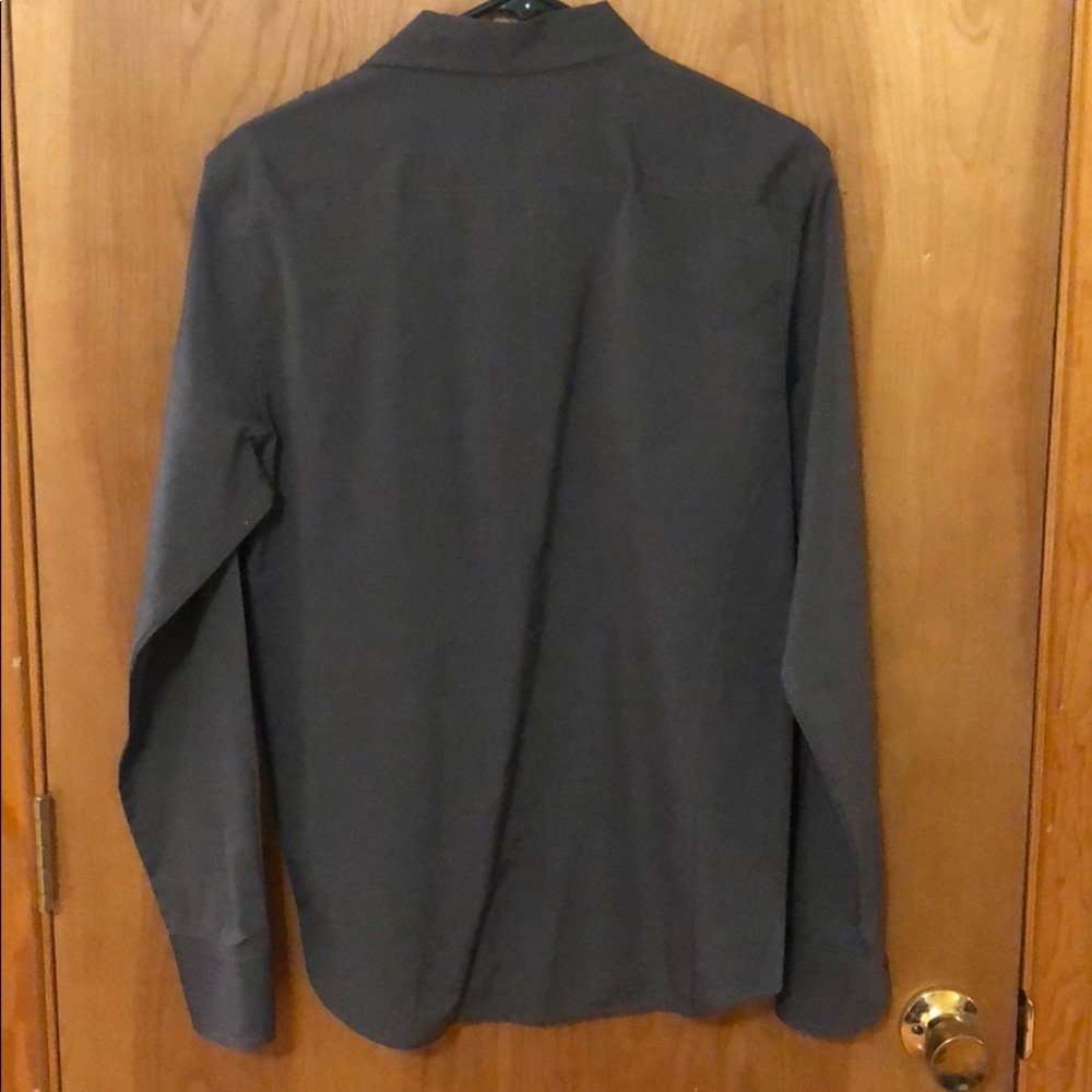Sovereign Code casual button down - Picture 2 of 3